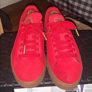Mens Red “Puma” Suede Tennis Shoes